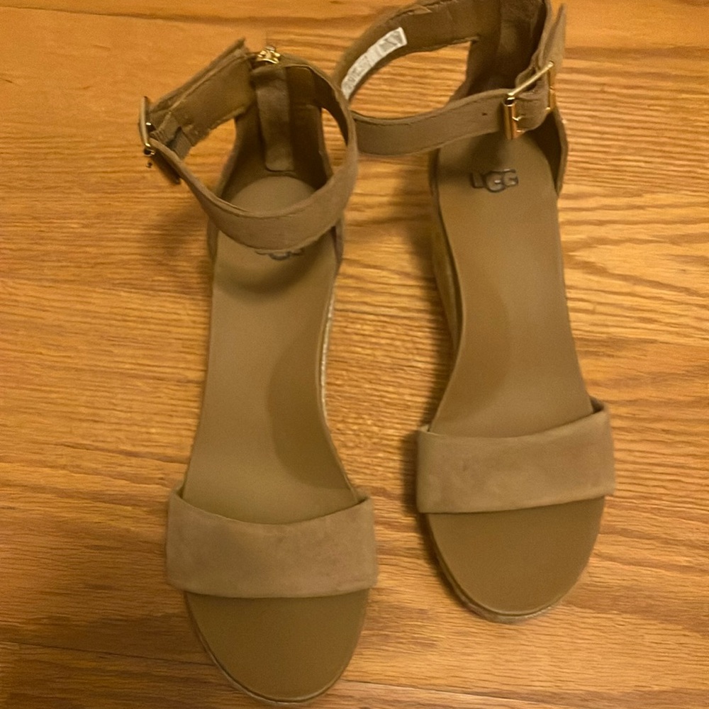 Ugg wedges